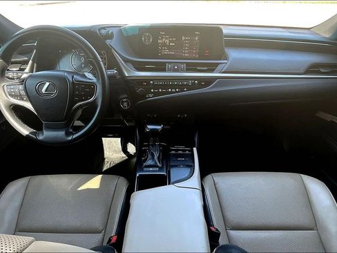 Used 2019 Lexus ES 350 w/ Premium Package image 19