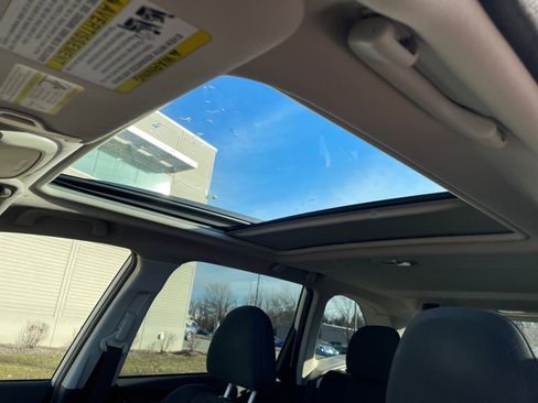 Used 2020 Subaru Forester Premium image 4