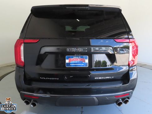 Used 2024 GMC Yukon Denali Ultimate AWD/4WD image 4