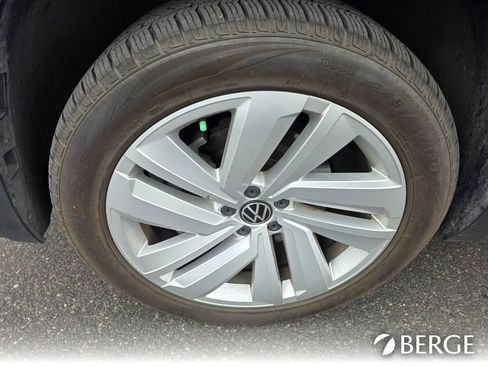 Used 2021 Volkswagen Atlas SEL AWD/4WD image 11