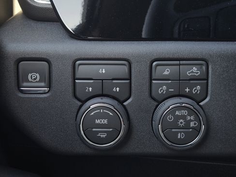 New 2026 Chevrolet Silverado 2500 LT w/ Safety Package image 23