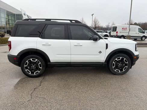 Used 2022 Ford Bronco Sport Outer Banks w/ Tech Package image 8