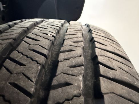 Used 2025 Jeep Wrangler Unlimited Sahara image 32