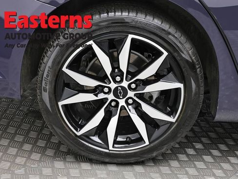 Used 2025 Chevrolet Malibu RS FWD image 29