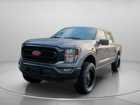 Used 2023 Ford F150 XLT w/ Bed Utility Package AWD/4WD image 11