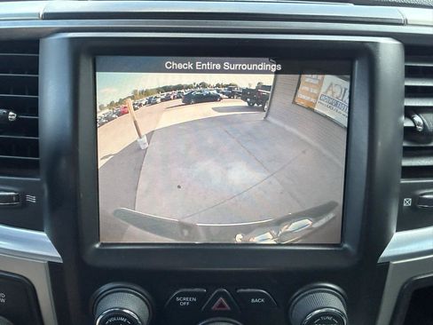 Used 2014 RAM 2500 SLT w/ Luxury Group AWD/4WD image 25