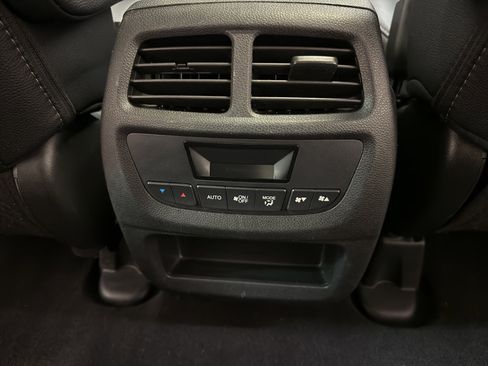 Used 2017 Honda Pilot EX-L image 28