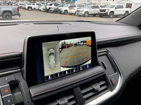 Used 2022 Chevrolet Suburban RST w/ Luxury Package image 11