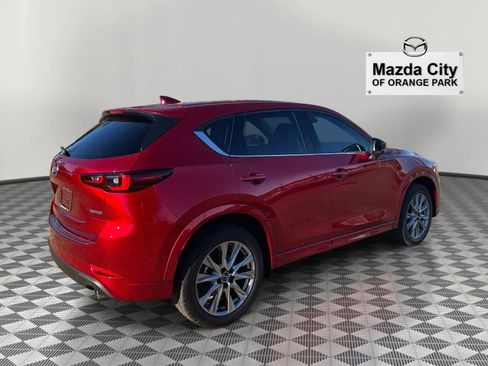 Used 2024 MAZDA CX-5 AWD 2.5 S w/ Premium Plus Pkg image 3