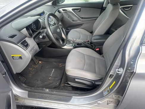 Used 2013 Hyundai Elantra GLS FWD image 13