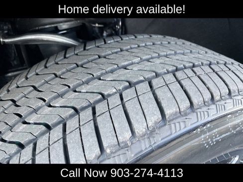 New 2026 GMC Yukon Denali w/ Sun & Power Step Package image 28