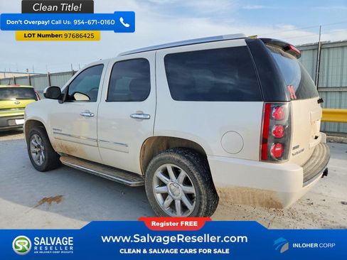 Used 2012 GMC Yukon Denali AWD/4WD image 3