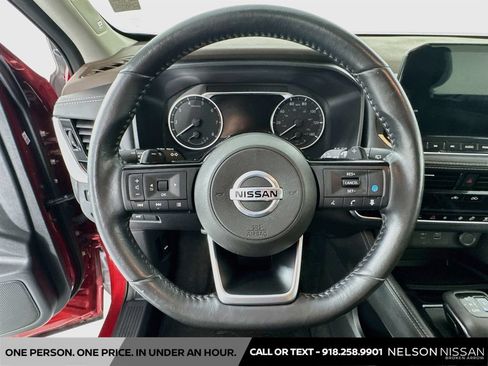 Certified 2021 Nissan Rogue SL w/ Premium Package AWD/4WD image 11