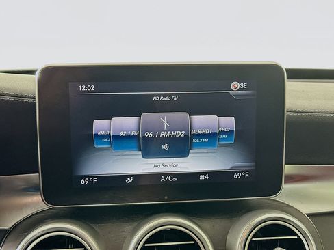 Used 2017 Mercedes-Benz C 300 Sedan image 21