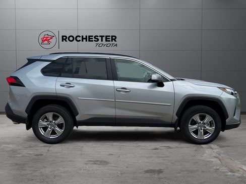 Certified 2025 Toyota RAV4 XLE w/ Convenience Package AWD/4WD image 6