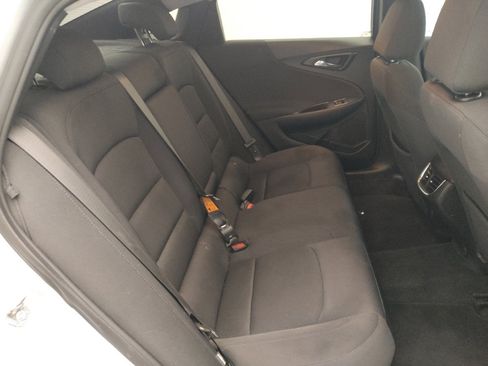 Used 2022 Chevrolet Malibu LT FWD image 19