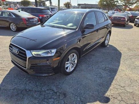 Used 2018 Audi Q3 2.0T Premium image 3
