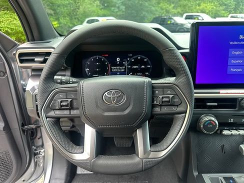 New 2026 Toyota Tacoma TRD Off-Road AWD/4WD image 29