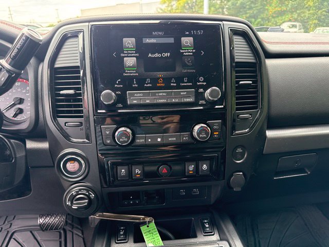 Used 2021 Nissan Titan PRO-4X w/ Pro-4x Convenience Package AWD/4WD image 21