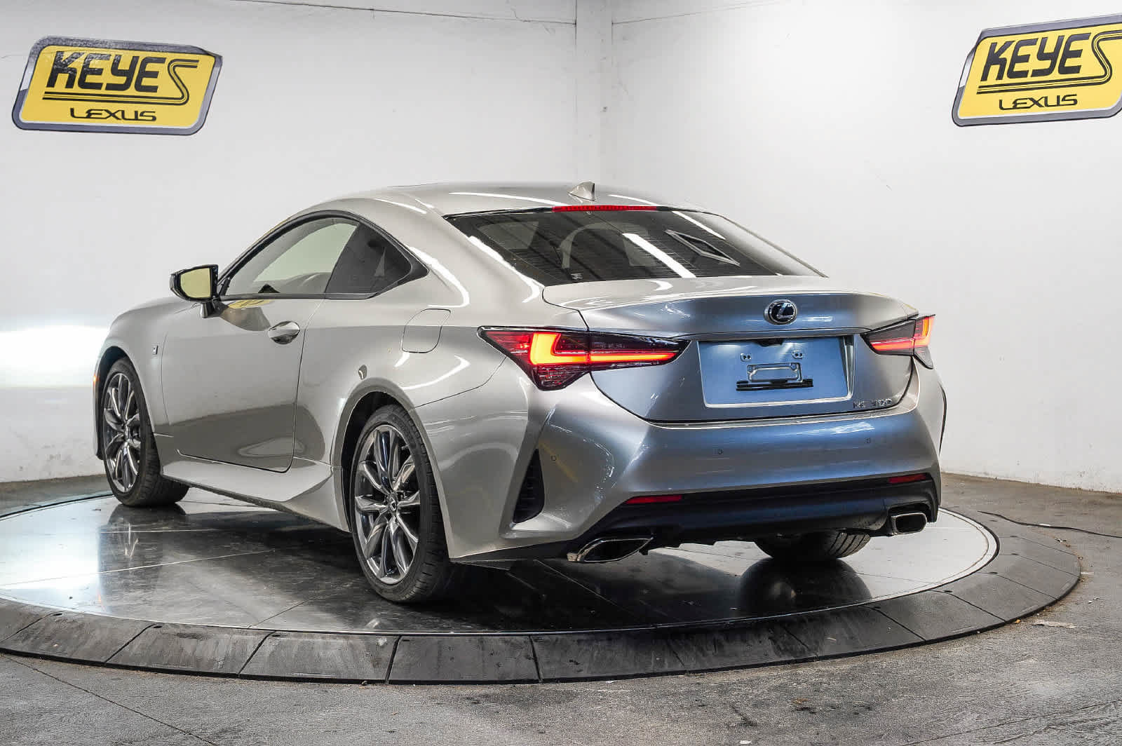 Used 2022 Lexus RC 300 F Sport w/ Navigation Package RWD image 2