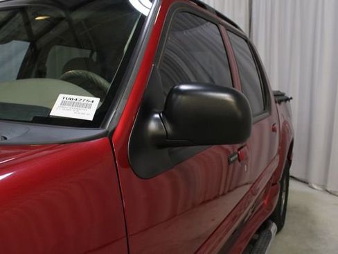 Used 2004 Ford Explorer Sport Trac XLT RWD image 31