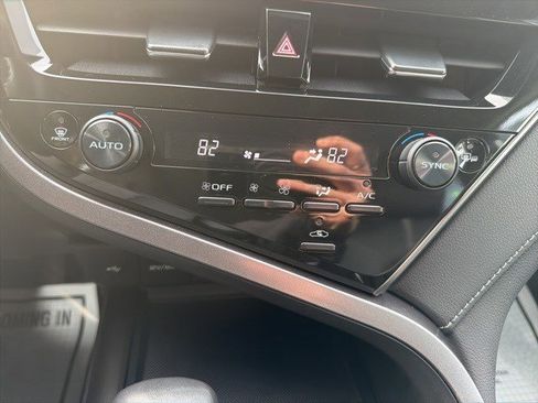 Used 2023 Toyota Camry SE image 24