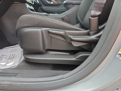 Used 2024 GMC Terrain SLE