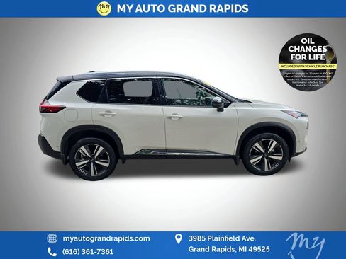 Used 2023 Nissan Rogue SL AWD/4WD image 8