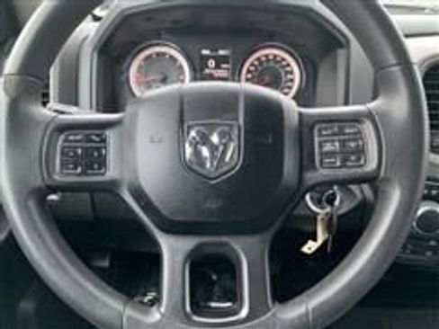 Used 2019 RAM 1500 Express image 20