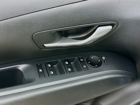 Used 2025 Hyundai Tucson SEL FWD image 15