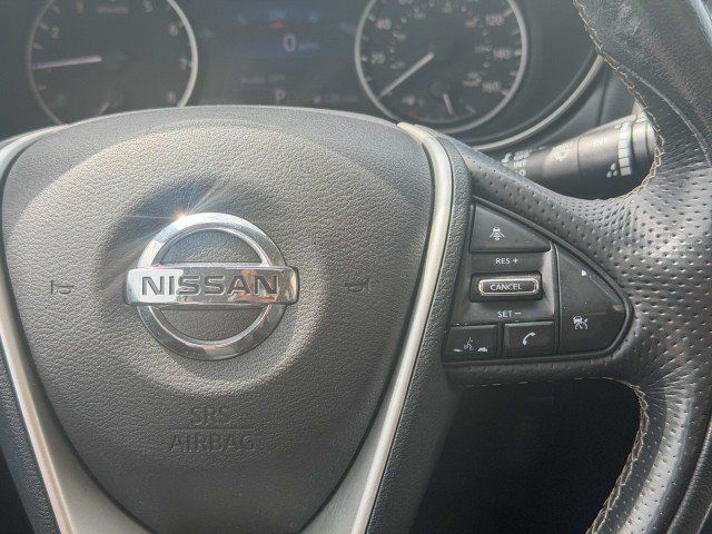 Used 2019 Nissan Maxima 3.5 SL w/ Floor Mat Group FWD image 10