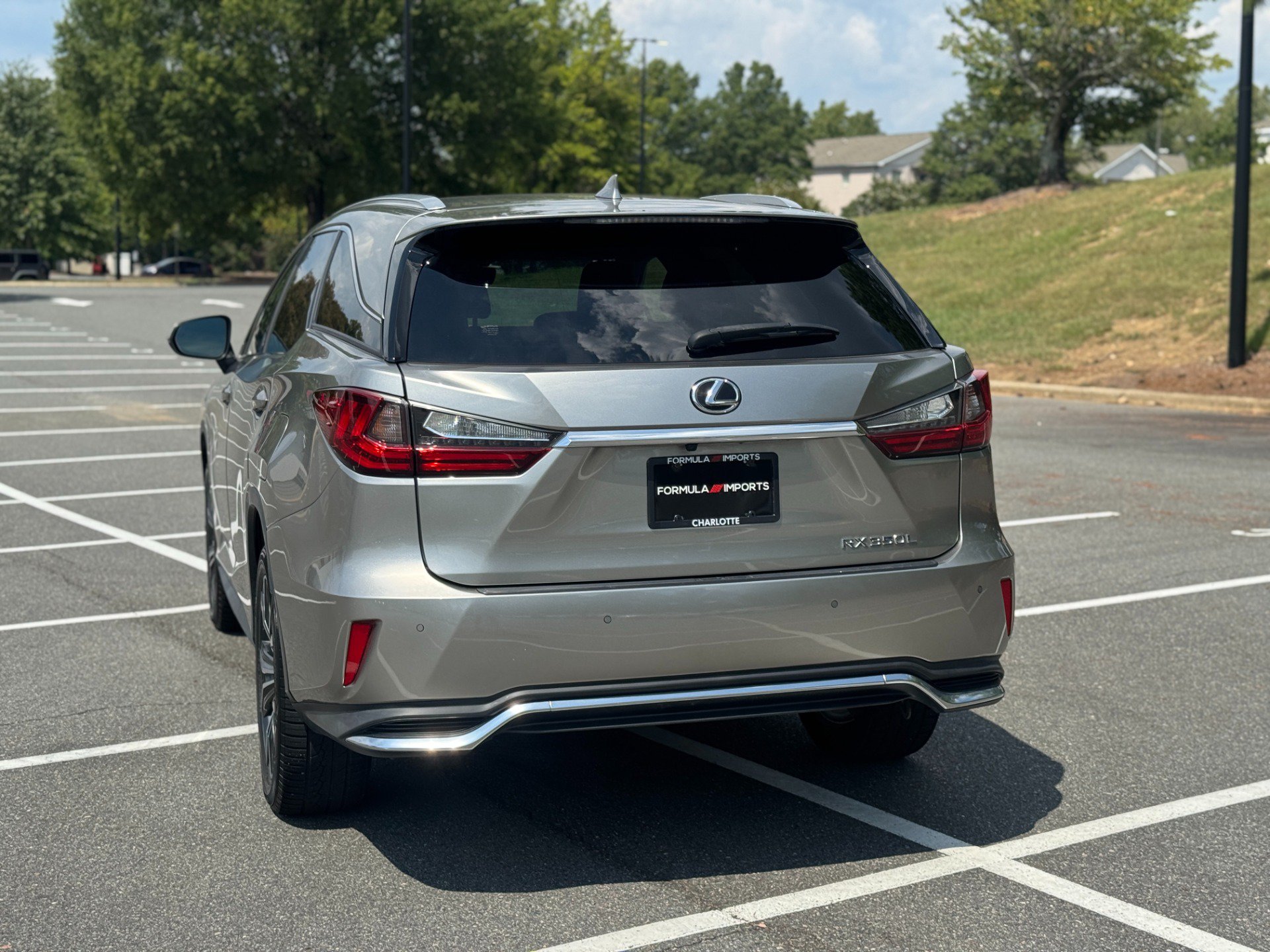 Used 2019 Lexus RX 350L AWD image 9
