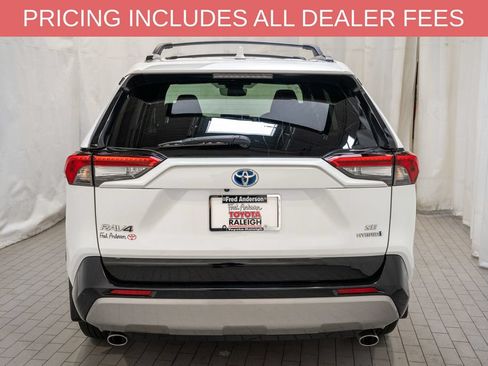 Certified 2024 Toyota RAV4 SE AWD/4WD image 4