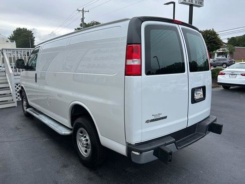 Used 2023 Chevrolet Express 2500 w/ Driver Convenience Package image 5