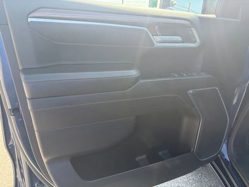 Used 2023 Chevrolet Silverado 1500 LT AWD/4WD image 14