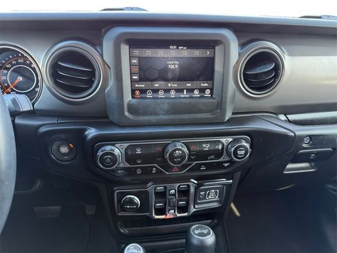 Used 2021 Jeep Wrangler Unlimited Sport image 11