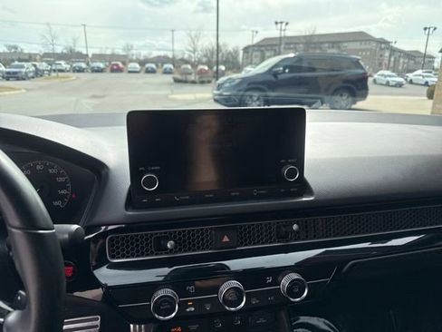 Certified 2025 Honda Civic Sport image 14