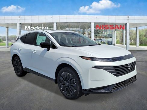 New 2026 Nissan Murano Platinum w/ Cargo Package AWD/4WD image 2