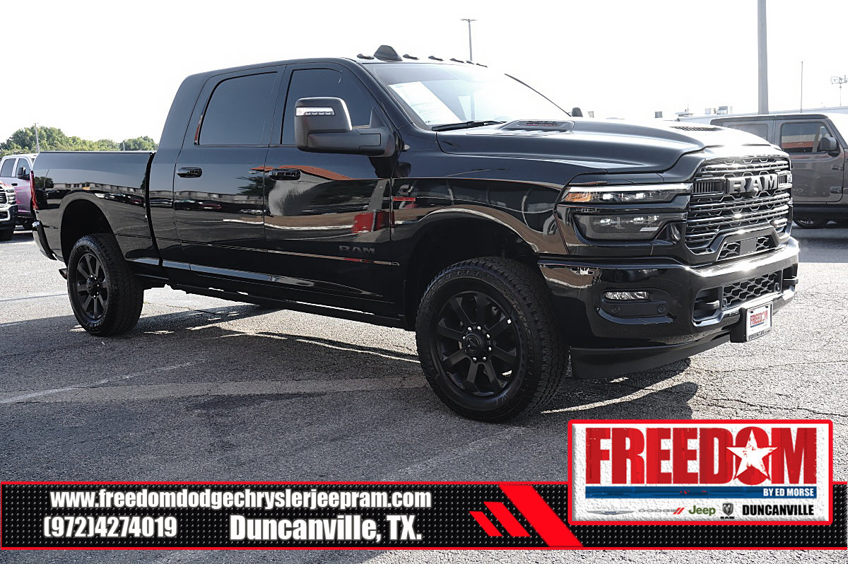 Used 2025 RAM 2500 Laramie AWD/4WD image 7