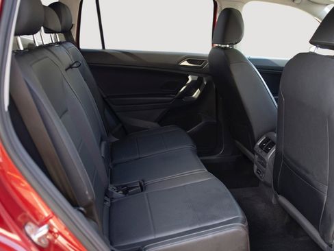 Used 2019 Volkswagen Tiguan SEL image 15