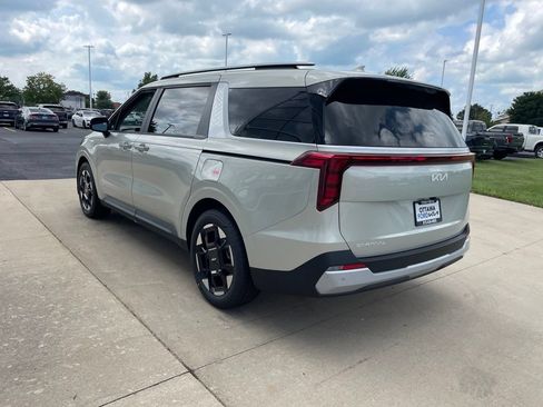 New 2027 Kia Carnival EX FWD image 7