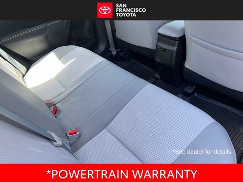 Used 2014 Toyota Corolla LE FWD image 17