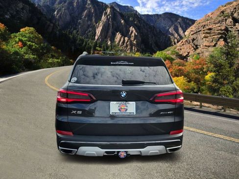 Used 2021 BMW X5 xDrive40i w/ Premium Package AWD/4WD image 4