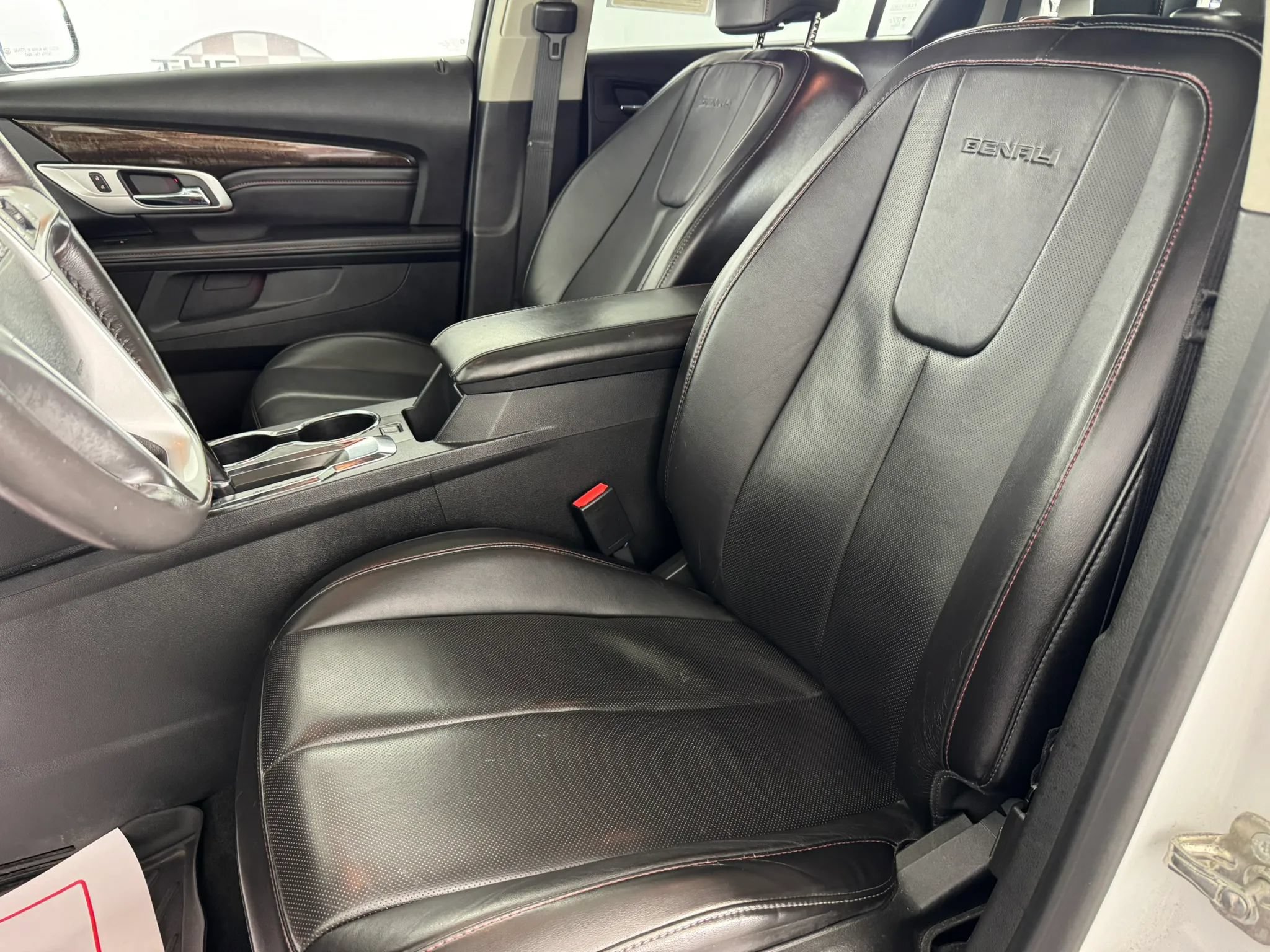 Used 2014 GMC Terrain Denali w/ LPO, Protection Package AWD/4WD image 32