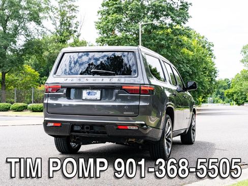 Used 2022 Jeep Wagoneer Series III w/ Premium Group I RWD image 6