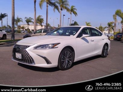 Certified 2025 Lexus ES 300h w/ Premium Package