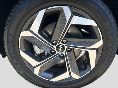 Used 2024 Hyundai Tucson Limited AWD/4WD image 14