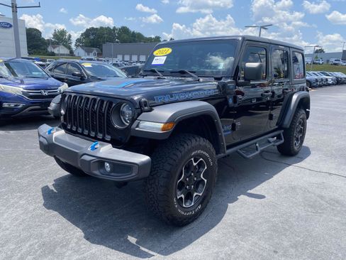 Used 2021 Jeep Wrangler Unlimited Rubicon 4xe AWD/4WD image 3