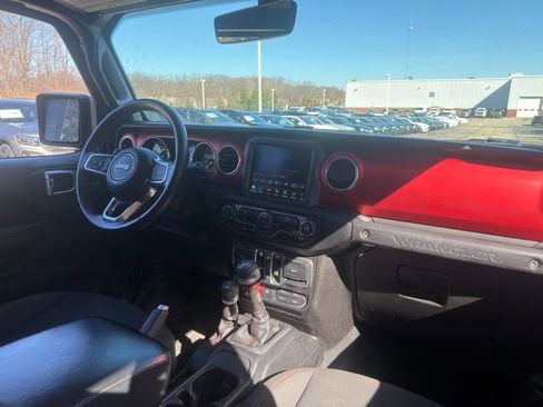 Used 2018 Jeep Wrangler Unlimited Rubicon image 17