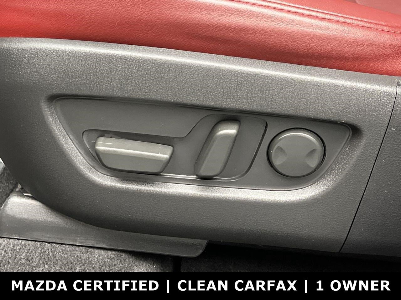 Certified 2025 MAZDA CX-70 Plug-In Hybrid w/ Premium Plus AWD/4WD image 12